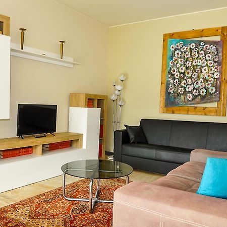 Casa Cristini Apartment มาโรเน ภายนอก รูปภาพ